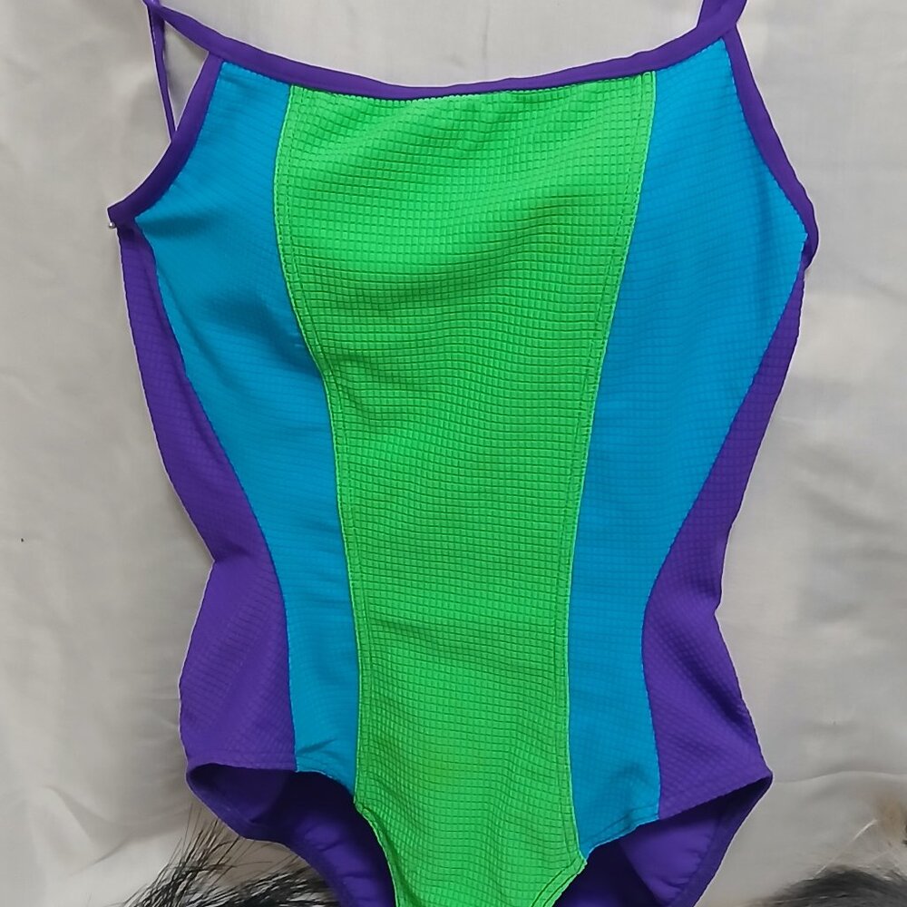 Land's End Women's Textured Square One-Piece Swimsuit - A Perfect Fit!